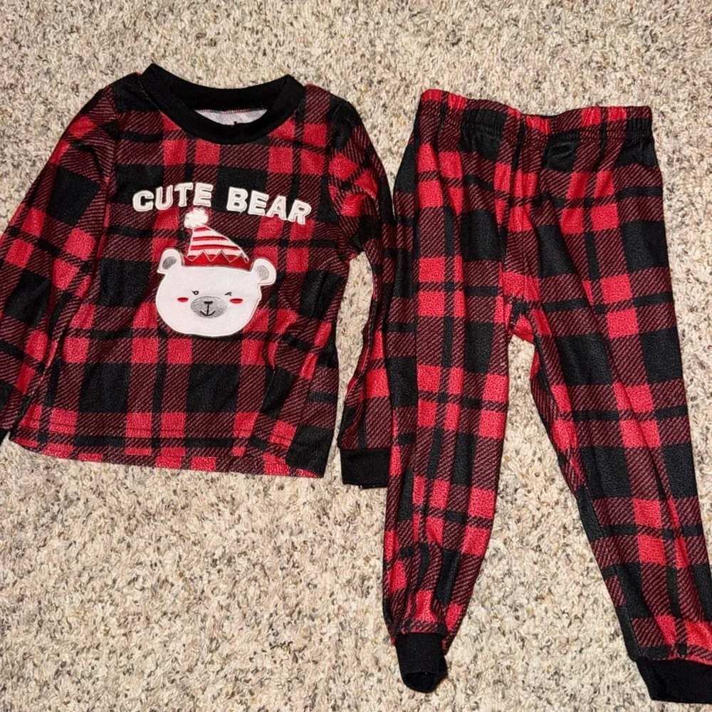 Toddler and baby pajamas - 7 pieces
